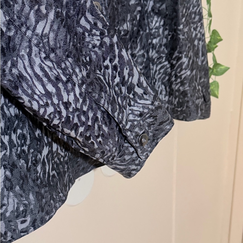 Westbound Black and Gray Patterned Jean Jacket - Picture 7 of 13